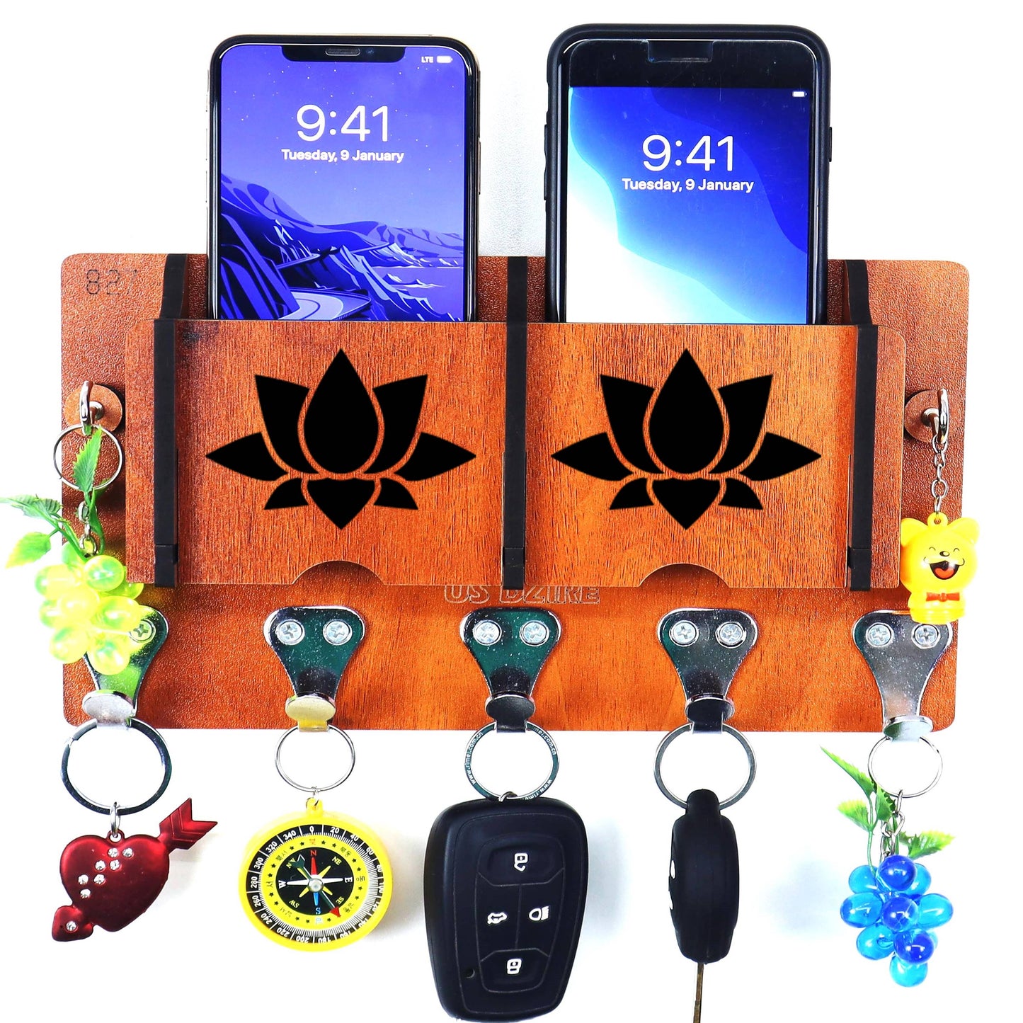 US DZIRE™ 36 Antique Mobile Charging Stand Key Holder, Cloth Hanger Handcrafted Art For Home Decor Living Room Bedroom Wood Key Holder  (7 Hooks, Brown)